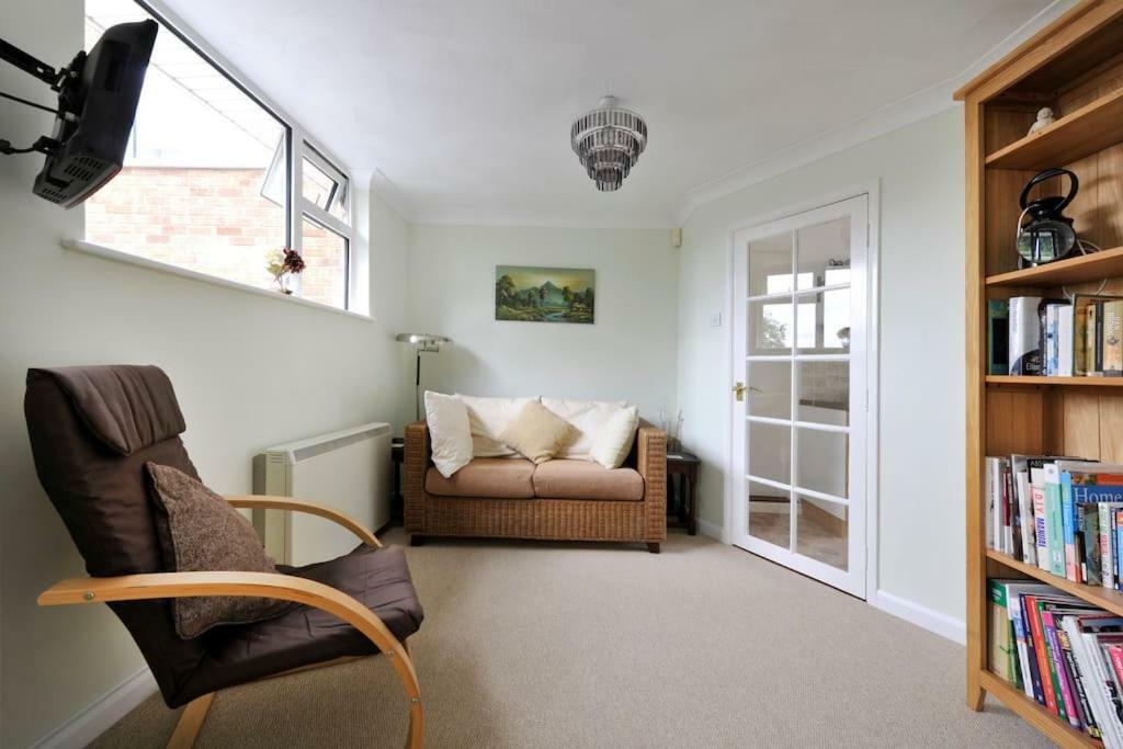 Saurden Guest Apartment Ipswich Zewnętrze zdjęcie